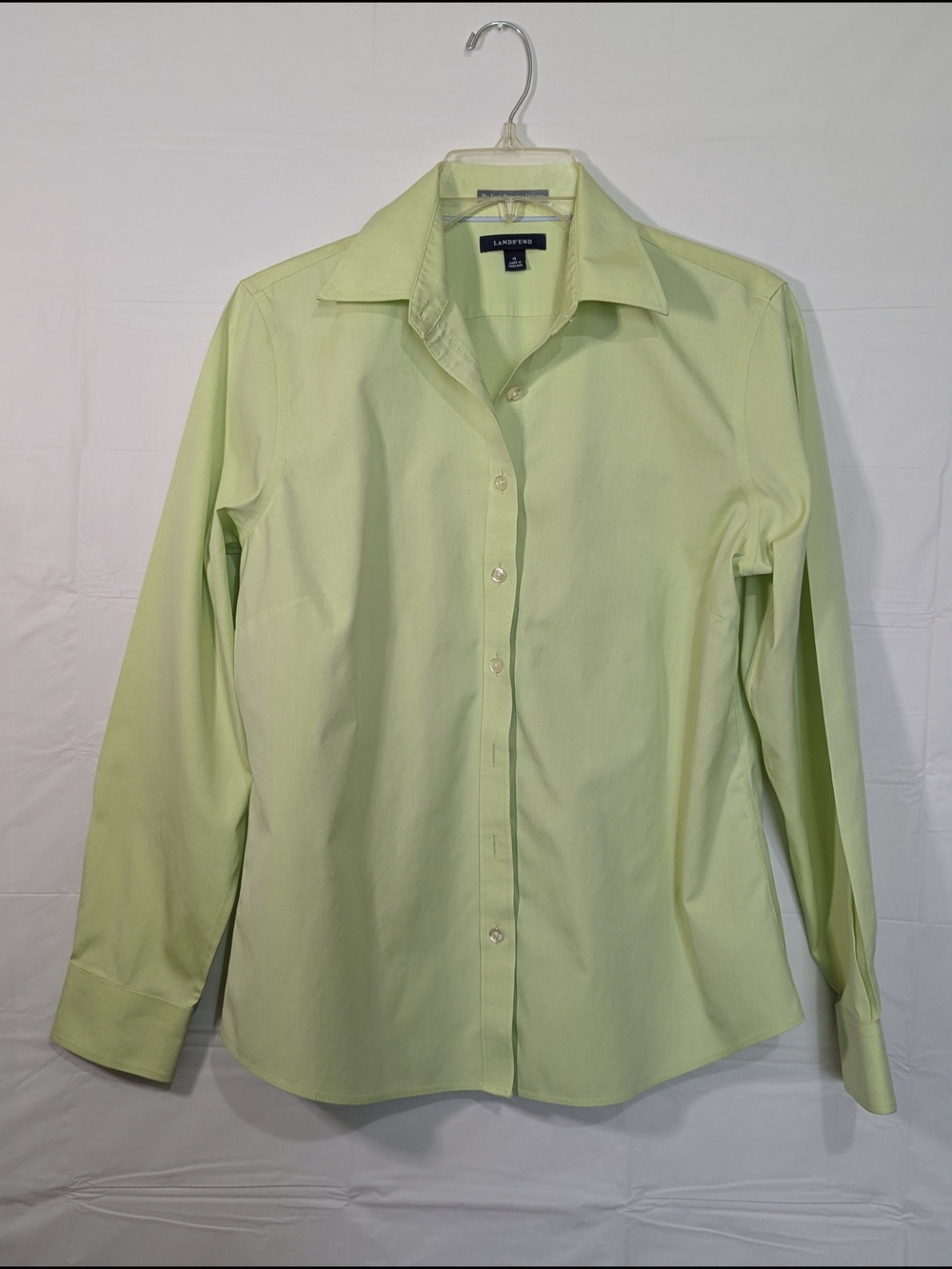 Lands’ End Light Green Button Front Shirt Women Size 10 Cotton Career Blouse